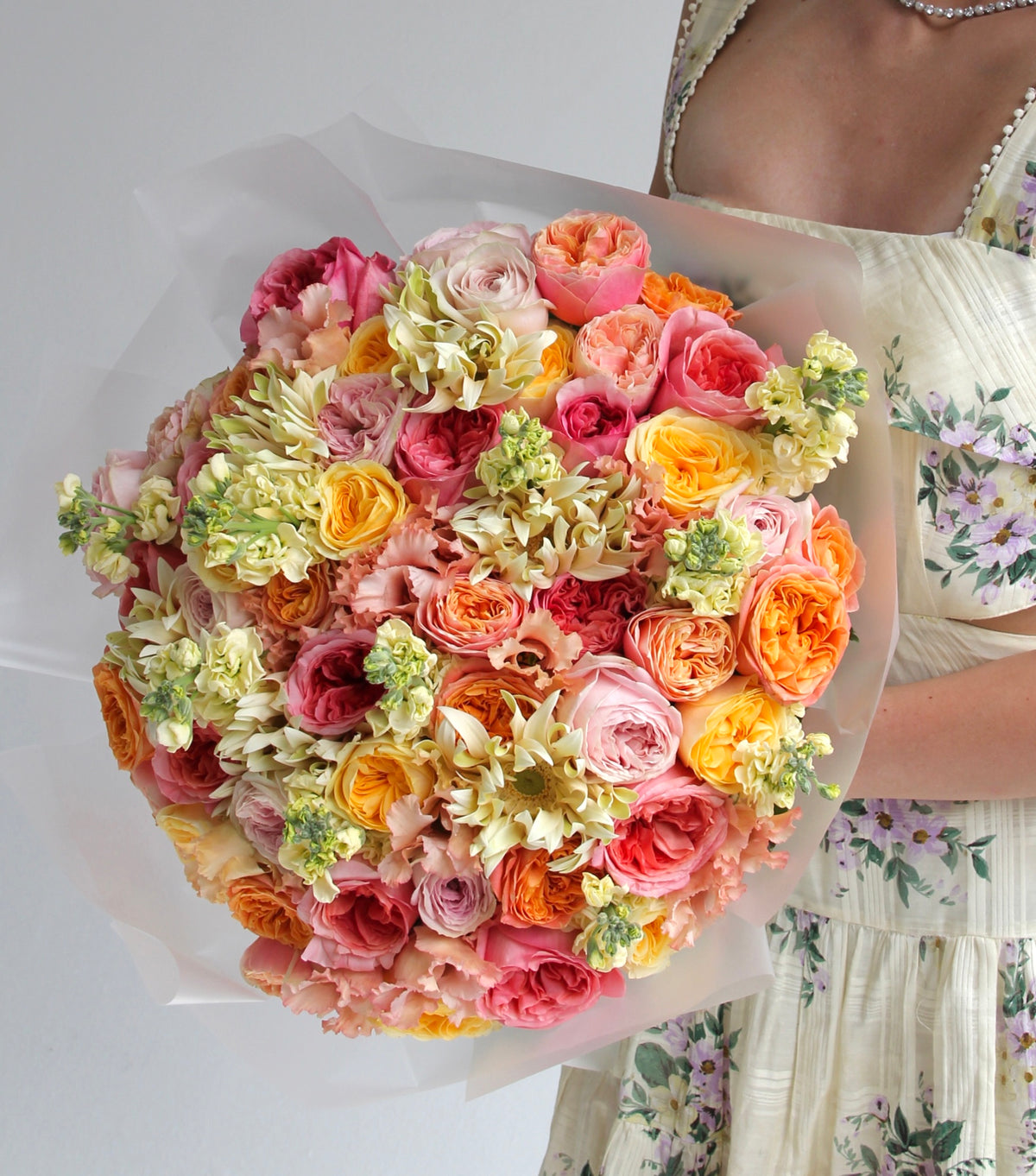 “Peach Sorbet” – hand-tied rose and stock bouquet by La Grande Beauté, luxury flower delivery London