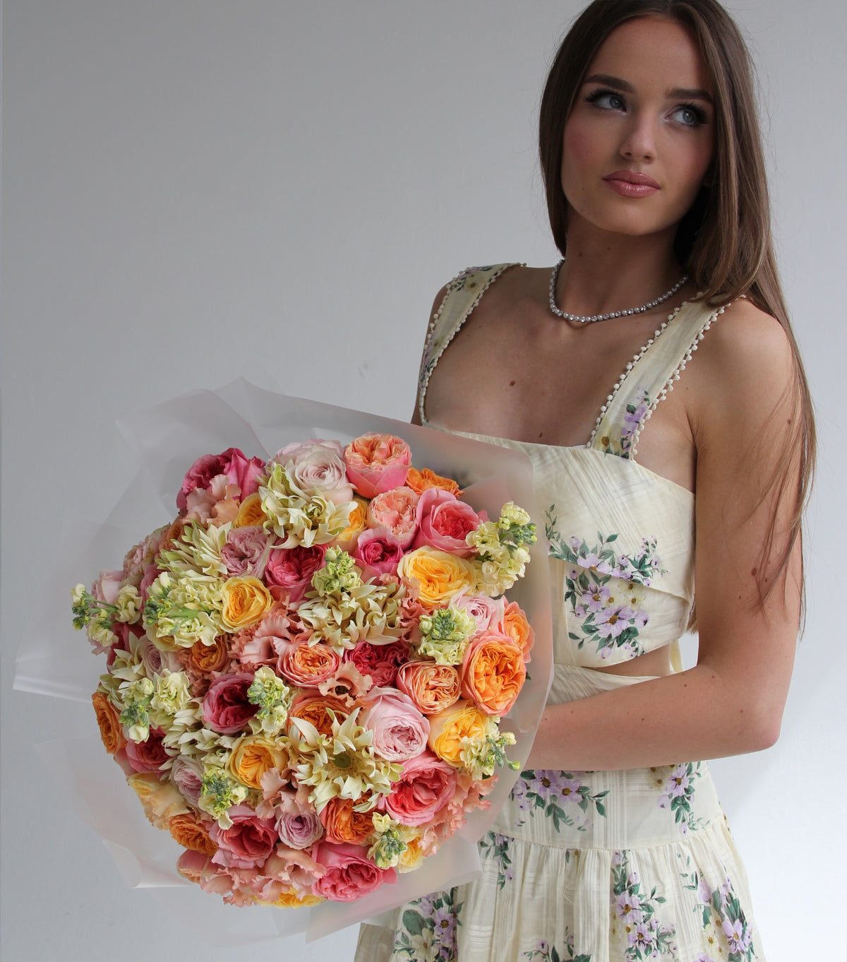 “Peach Sorbet” – hand-tied rose and stock bouquet by La Grande Beauté, luxury flower delivery London