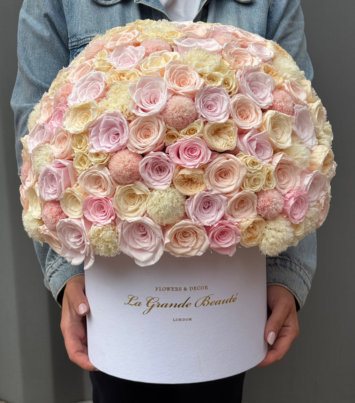 “Dolce” – Preserved Roses