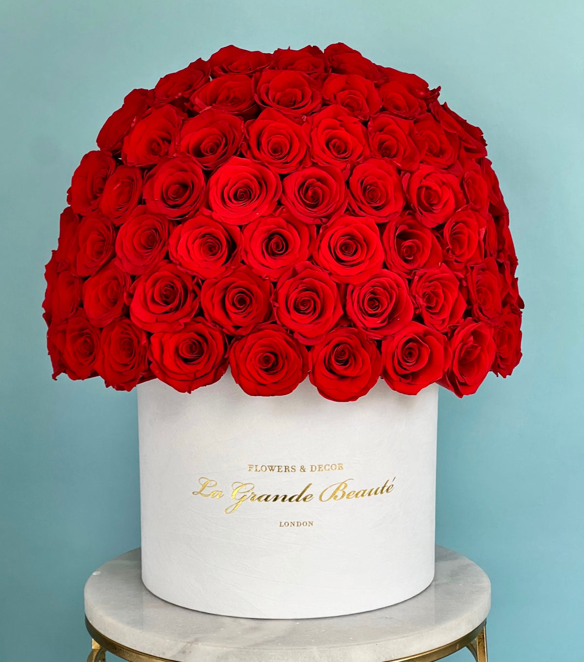 “Forever” – 60 preserved red roses in a velvet box by La Grande Beauté, luxury flower delivery London