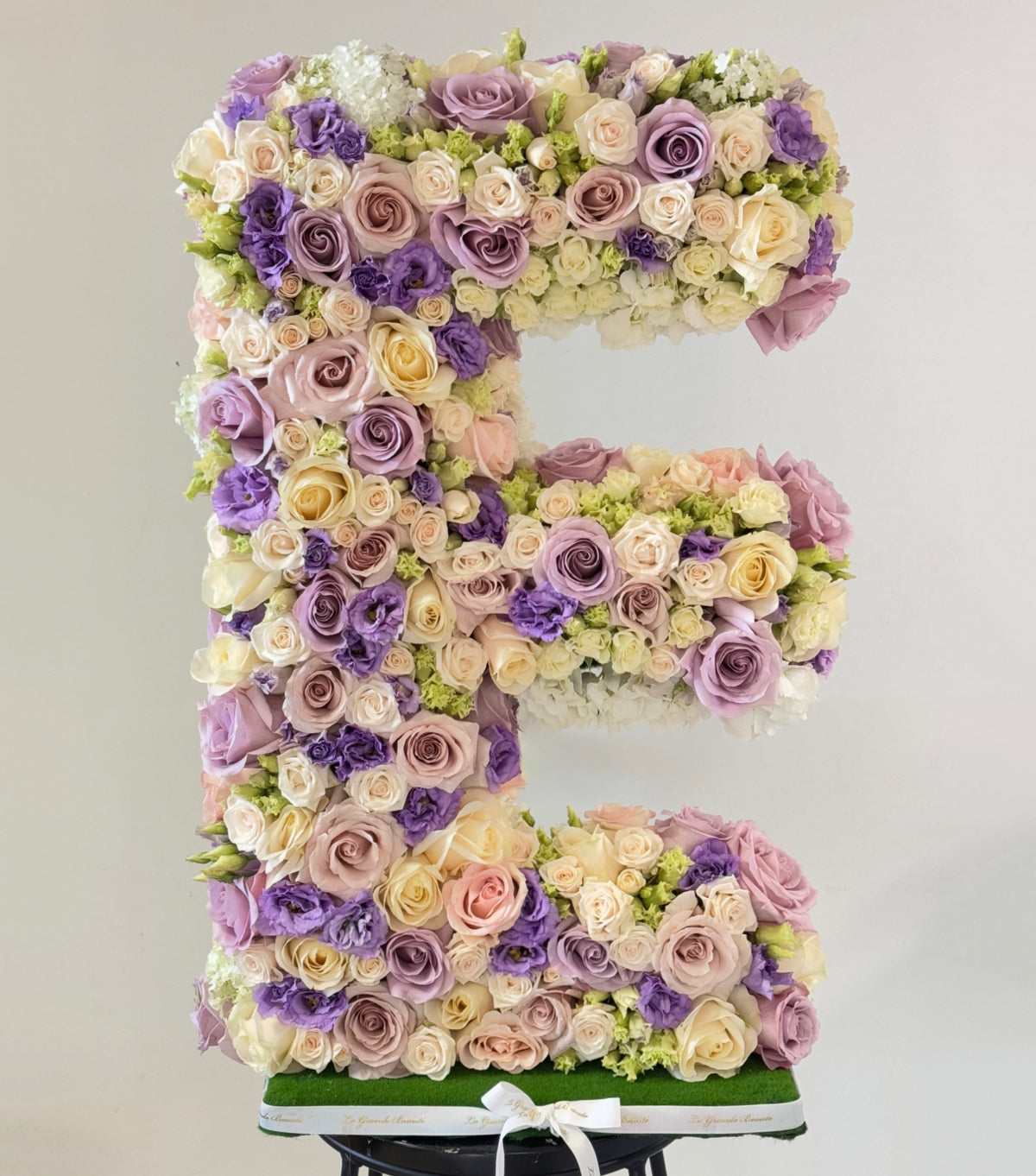 Standing Letter – free-standing floral letter by La Grande Beauté, luxury flower delivery London