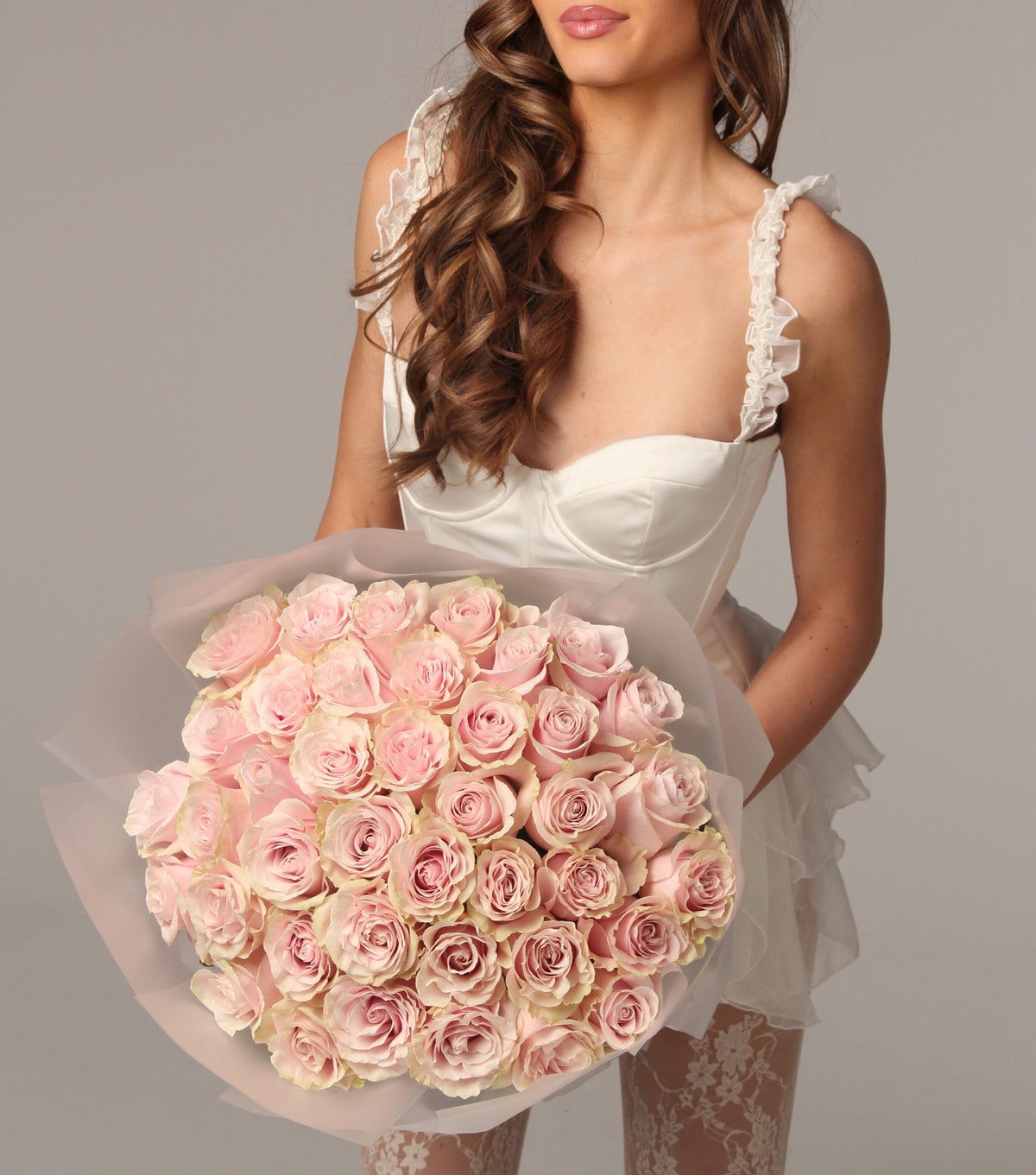 Blush Pink Rose Bouquet – big-headed blush pink roses by La Grande Beauté, luxury flower delivery London