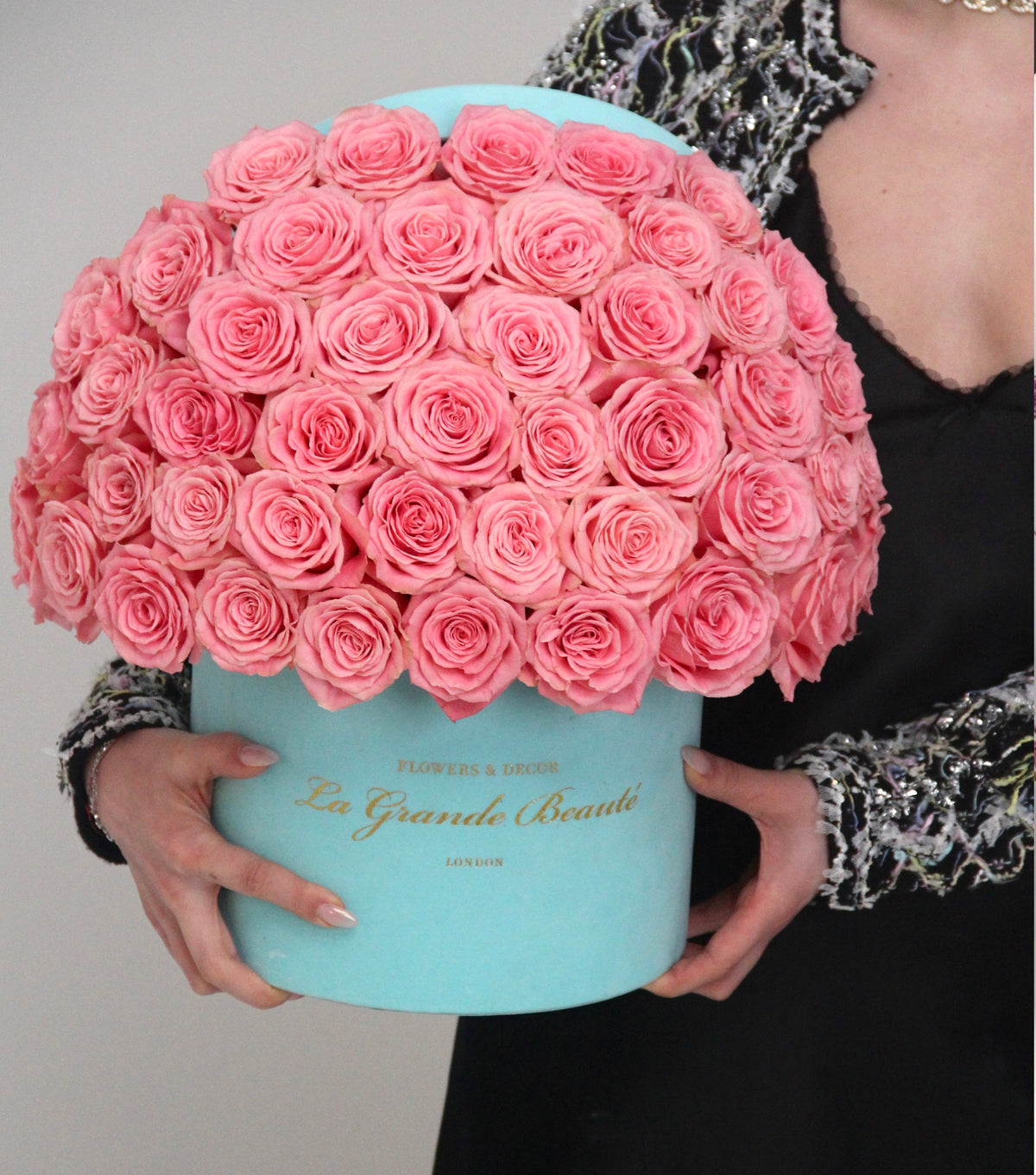 “Blushing Rose” – blush pink rose box by La Grande Beauté, luxury flower delivery London