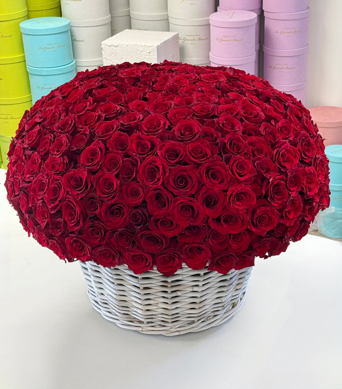 “X Reasons” – basket of 300 to 1,000 roses by La Grande Beauté, luxury flower delivery London