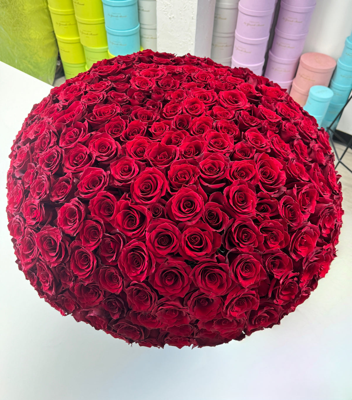 “X Reasons” – basket of 300 to 1,000 roses by La Grande Beauté, luxury flower delivery London