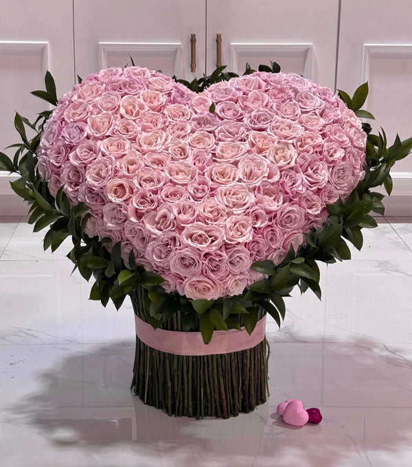 Free-Standing Heart Bouquet