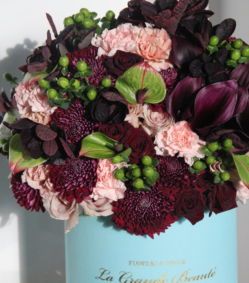 ''Eden'', freshflowerbox, La Grande Beaute, Fresh, Fresh flower box "Eden" was designed of an image of a magical enchanted garden. It is hand-crafted from roses, carnations, dahlias, calla lilies, hypericum berries and anthuriums in the velvet La Grande Beaute box. The arrangement in the photo is in the blue 25cm size La Grande Beaute velvet box. Central London Delivery Only. Please check our shipping policies for postcodes. DISCLAIMER - FRESH FLOWERS: These are fresh cut flowers and are perisha