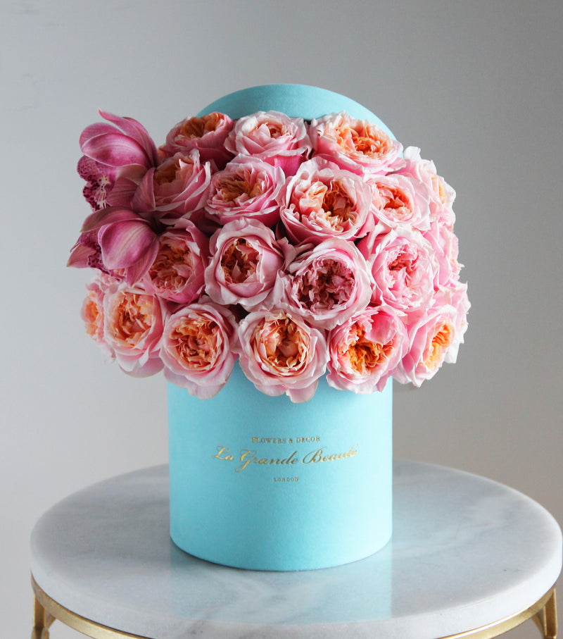 ''Heavenly'', freshflowerbox, La Grande Beaute, Fresh, "Heavenly" rose box is elegant, stylish and sophisticated. Capture the essence of romance and passion with this stunning box of pink garden roses and orchids .The arrangement in the photo is in the 25cm size La Grande Beaute blue velvet box. Central London Delivery Only. Please check our shipping policies for postcodes. DISCLAIMER - FRESH FLOWERS: These are fresh cut flowers and are perishable.Please check "Care & Handling" for how to care f