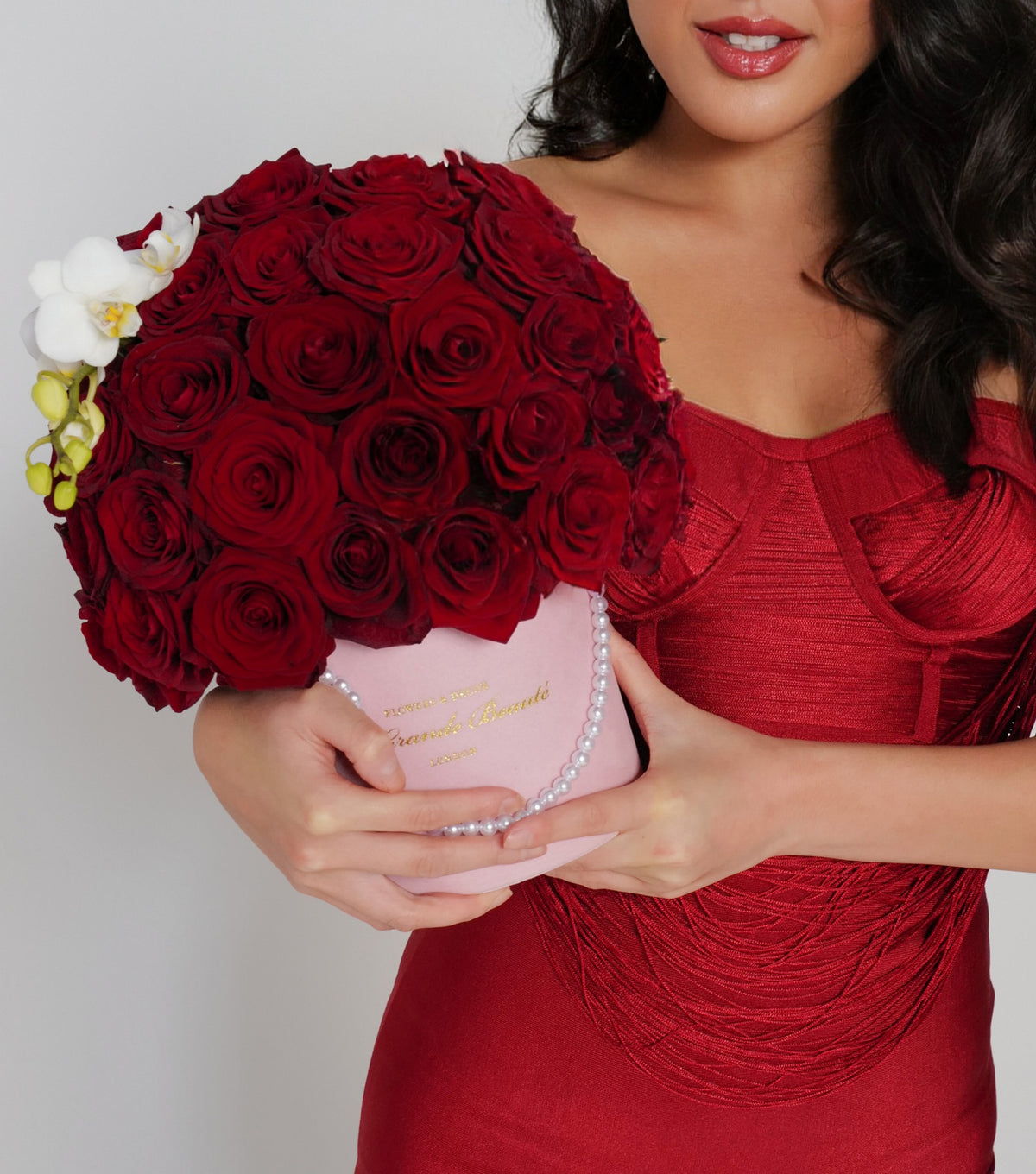 “Je T’aime” Petite – petite box of 30 red roses by La Grande Beauté, luxury flower delivery London