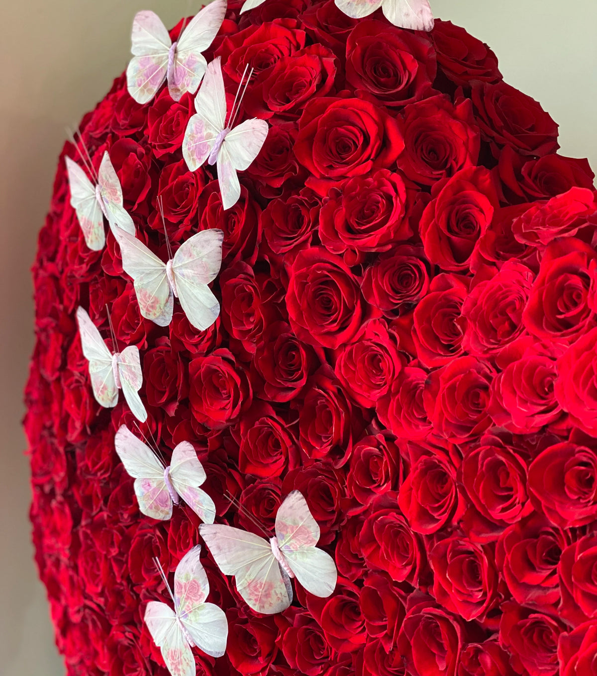 “All For You” – one-metre heart of 500 roses by La Grande Beauté, luxury flower delivery London